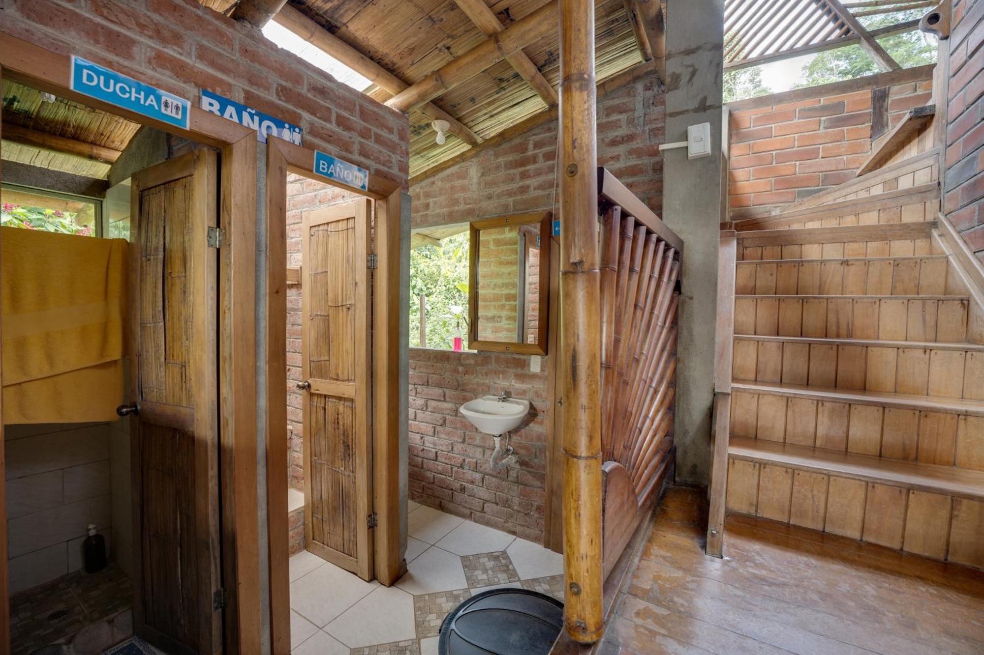 Hostal Pakay Tena Ngoại thất bức ảnh