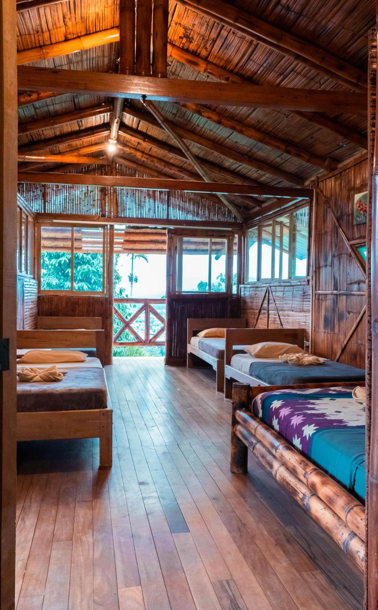 Hostal Pakay Tena Ngoại thất bức ảnh